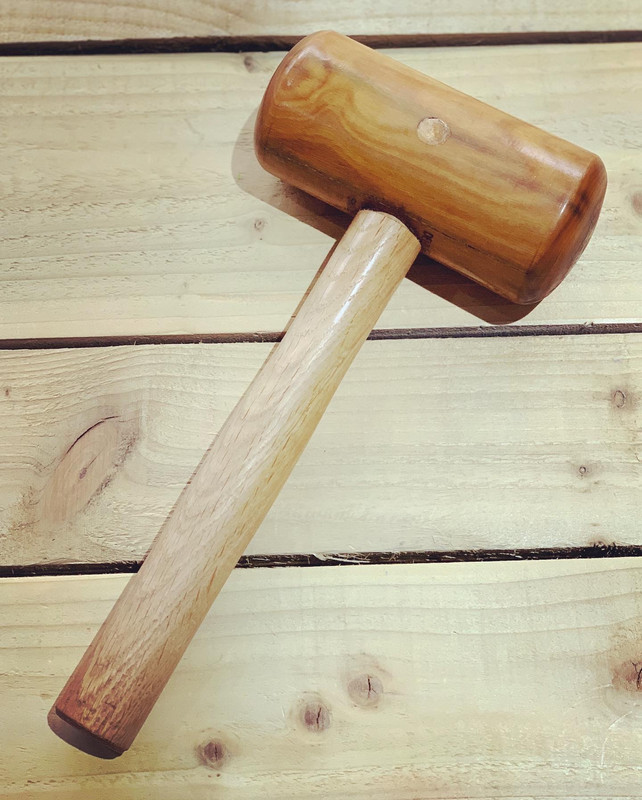 9031B497-CD18-4E8B-8940-37BD7AC3F260