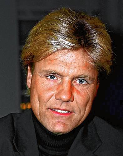 12115663_shift-644x0_1r1NQD_zR0A6n