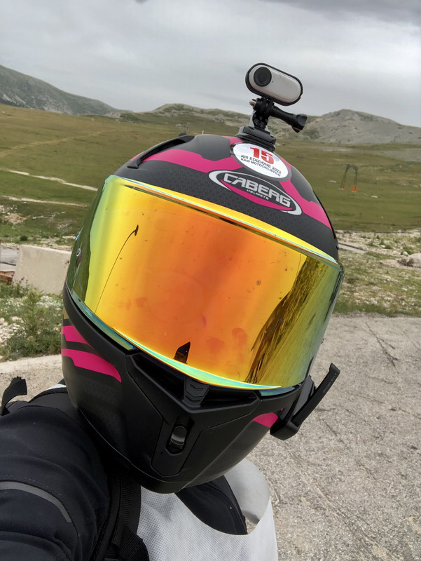 A853FCE6-A5C3-4D52-B866-AC3157F25E01