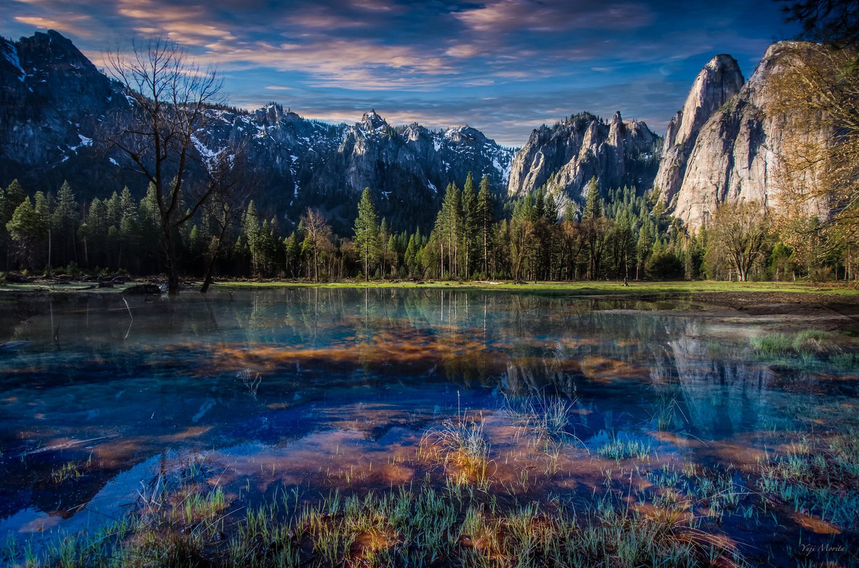 blue-yosemite-valley.jpg
