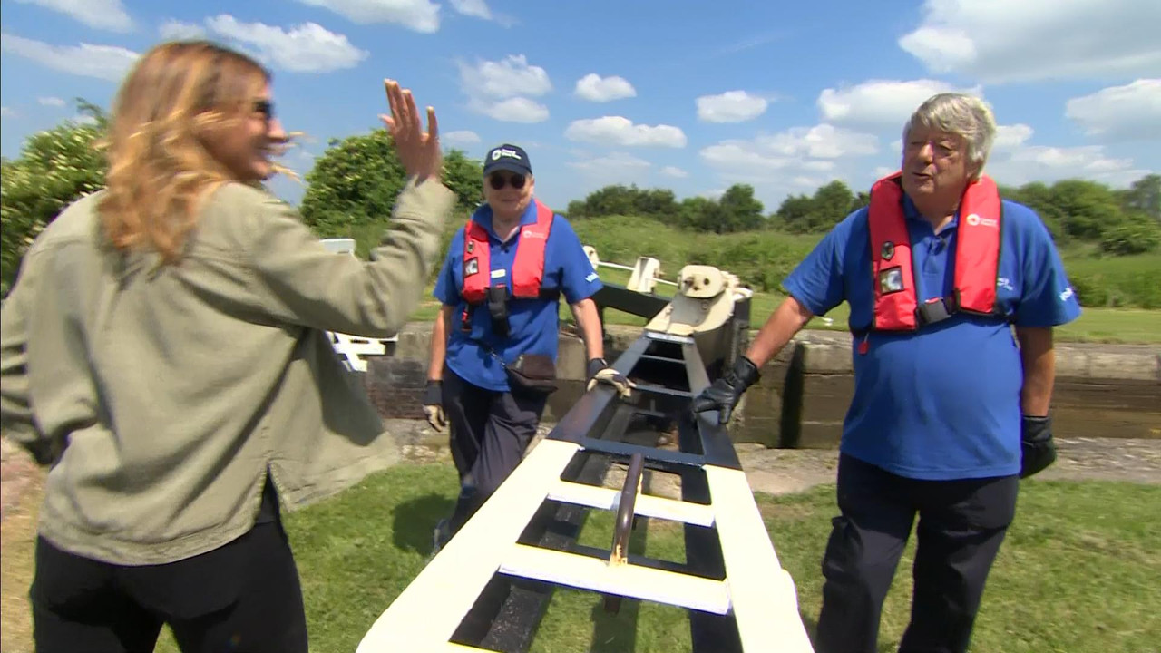 08.18 - 18.00.00 - ITV News London. The latest news in London and the....ts_snapshot_27.57_[2021.08.