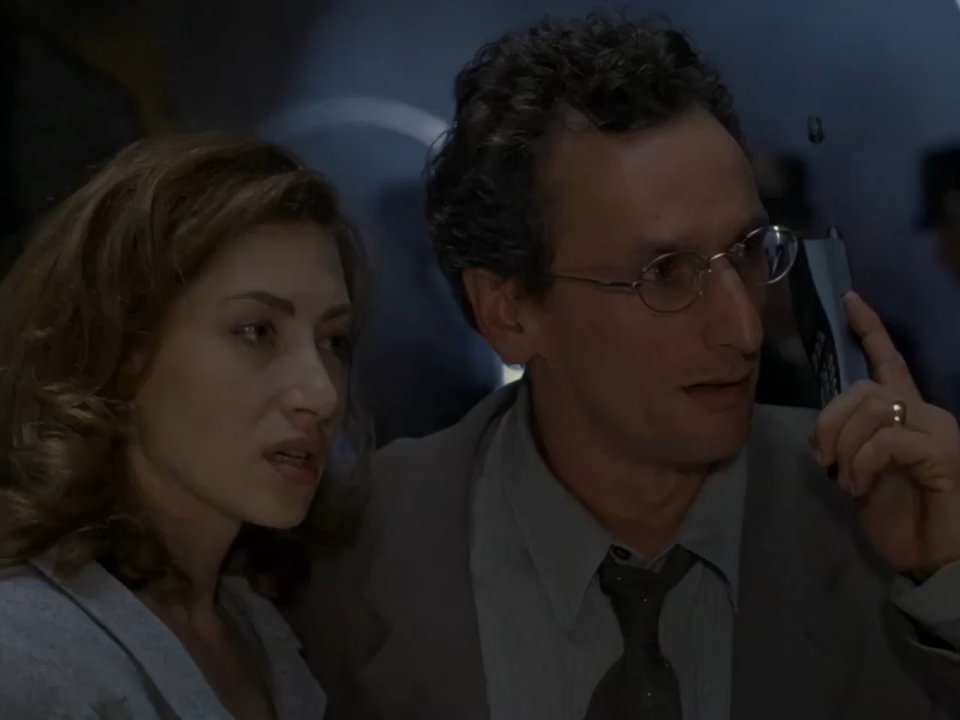 Masterminds 1997 WebRip [Hindi + Tamil + Telugu + English] 480p 720p Screenshot