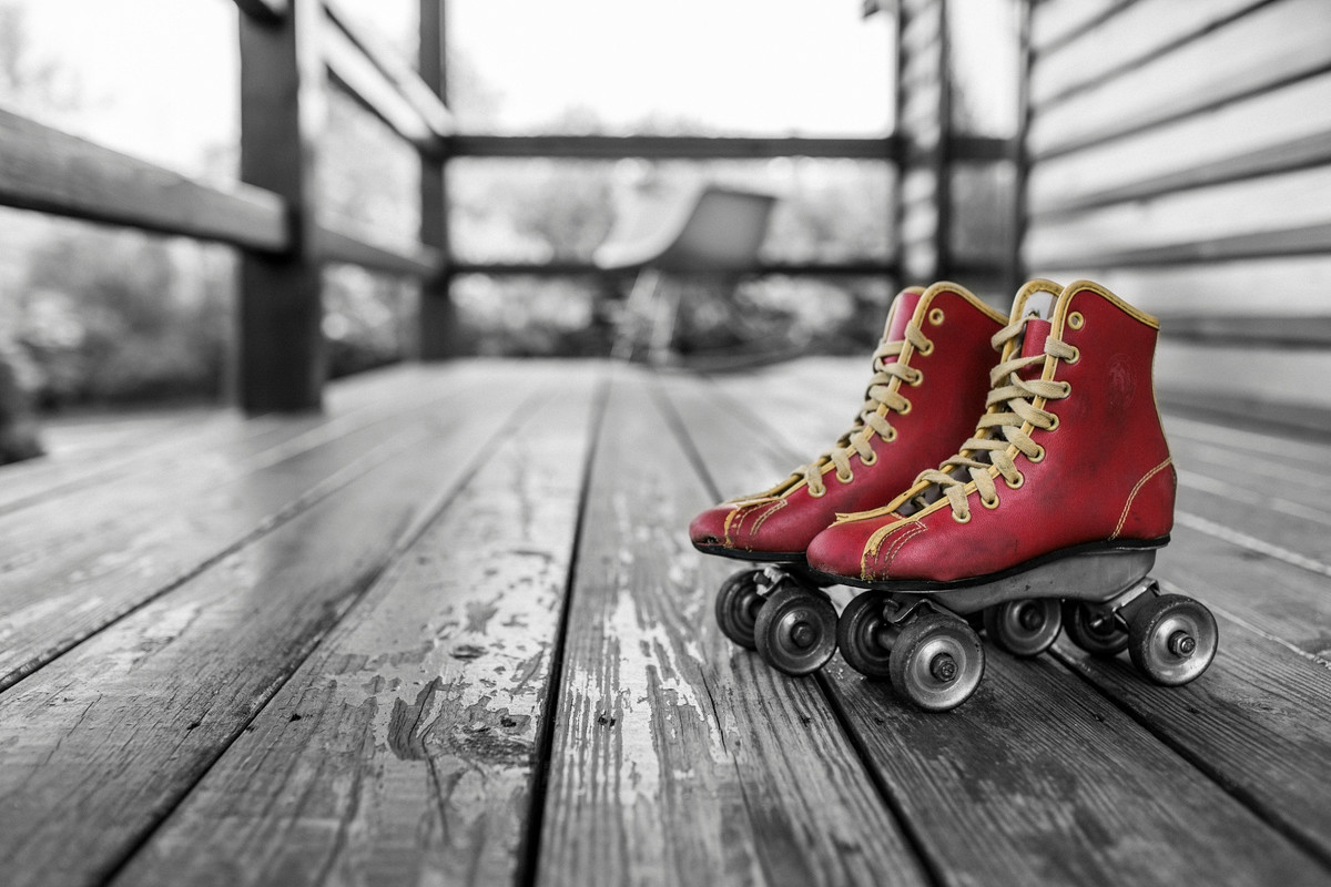 redvintageskates.jpg
