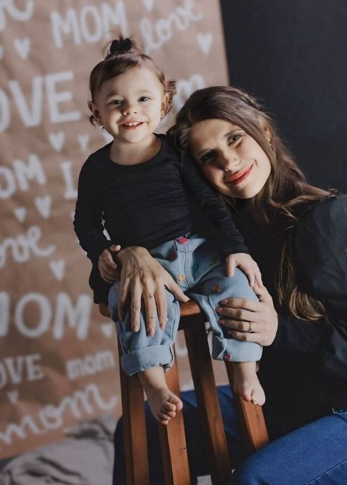 Portrait of Amanda Belli