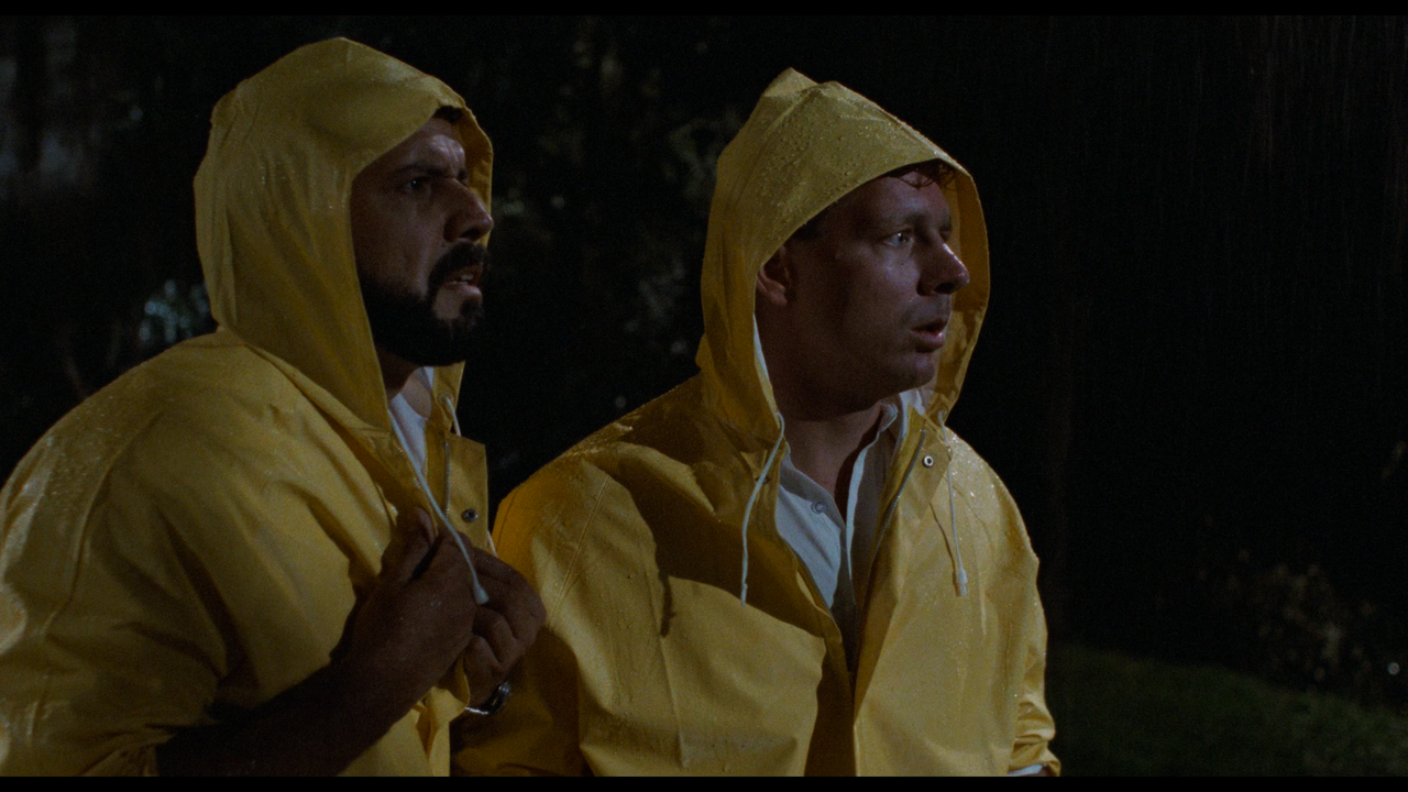 The.Return.of.the.Living.Dead.1985.UHD.2160p.HDR.DoVi.BDREMUX.-.Нечипорук.mkv_snapshot_00.52.30.042