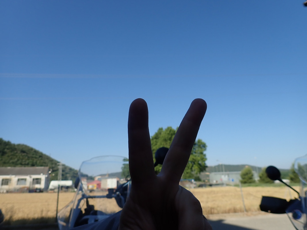 0B016F58-859C-49EC-BBF4-7BDF98F2D9C0