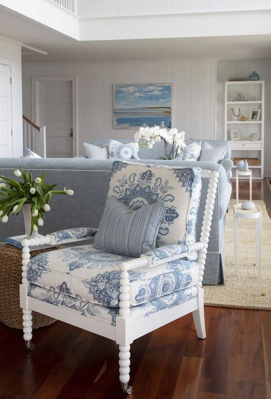 bluebeachchair.jpg