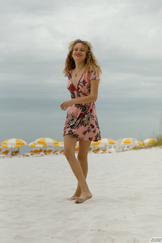 full_009_1836194040195429