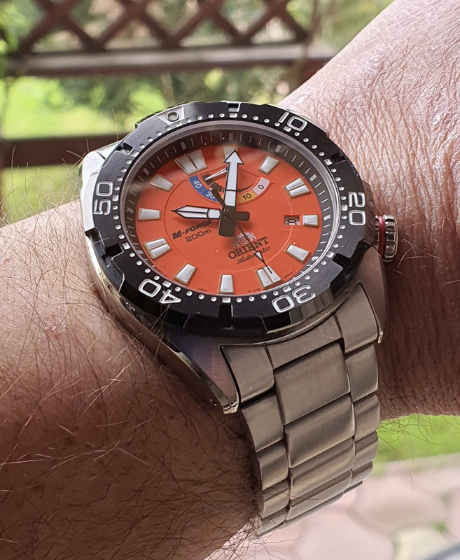 6E4967B2-C21B-4C9A-A562-971C50271B5C