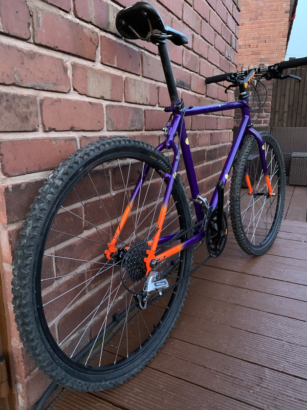 84BB86ED-B6A0-430C-AEC4-715FEAEF02BE