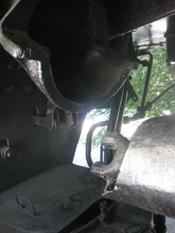 F3-06