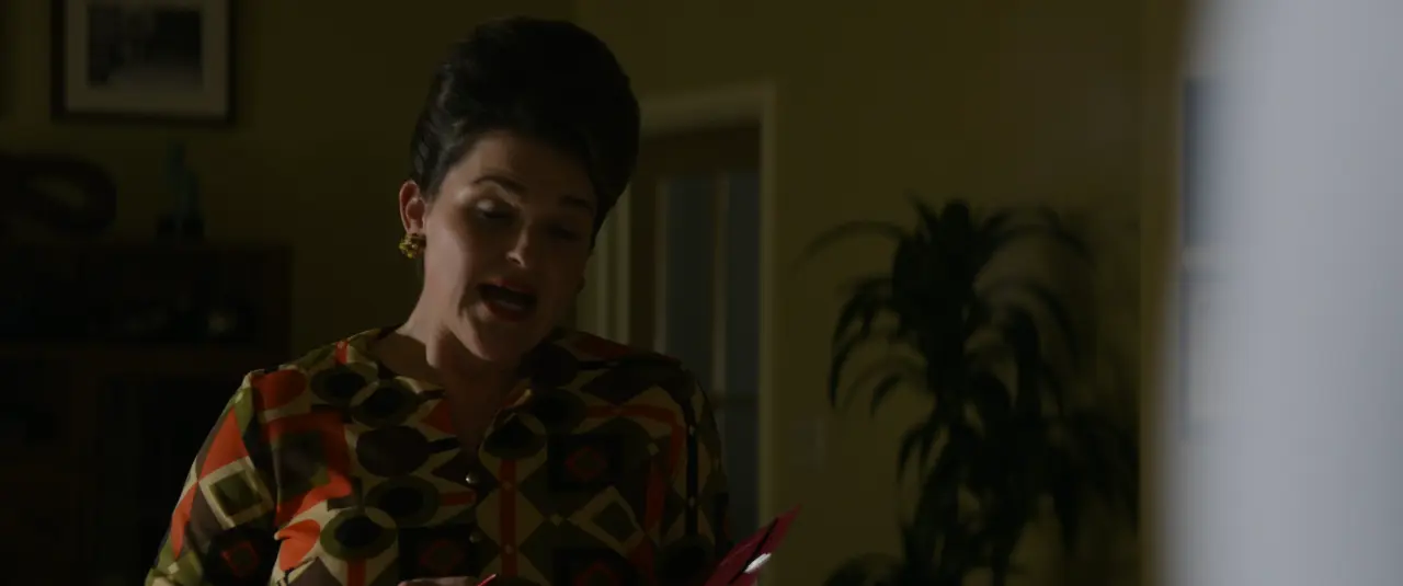 The.Offer.S01E01.Un.Posto.Al.Tavolo.2160p.WEBMux.ITA.ENG.HDR.x265-BlackBit[screenshot 2]