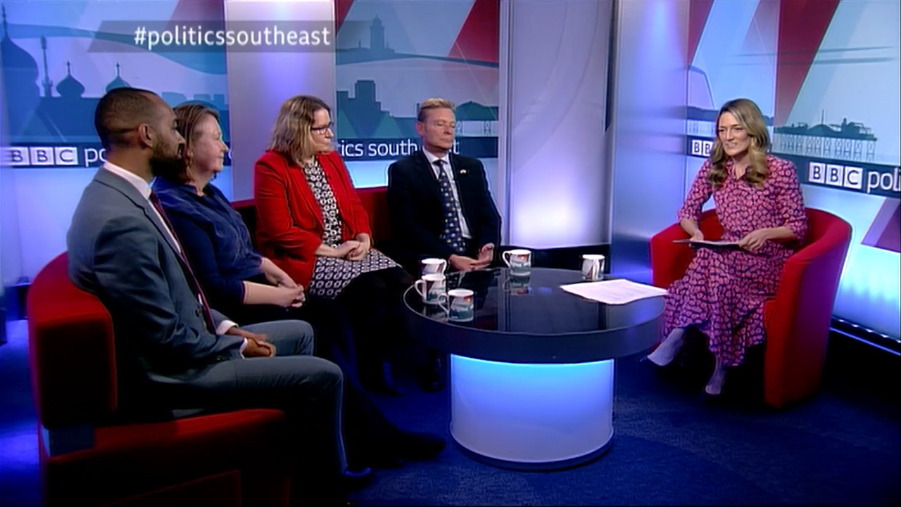 04.30 - 10.00.00 - Politics South East. The Latest Political News, In...-1.mp4_snapshot_10.37.226