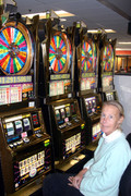Barbs in Reno Airport at WOF slot machine 01