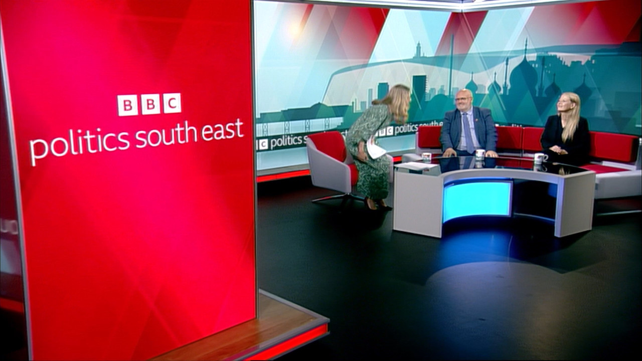 10.29 - 09.00.01 - Politics South East. Politics South East. The late....ts_snapshot_04.23.943