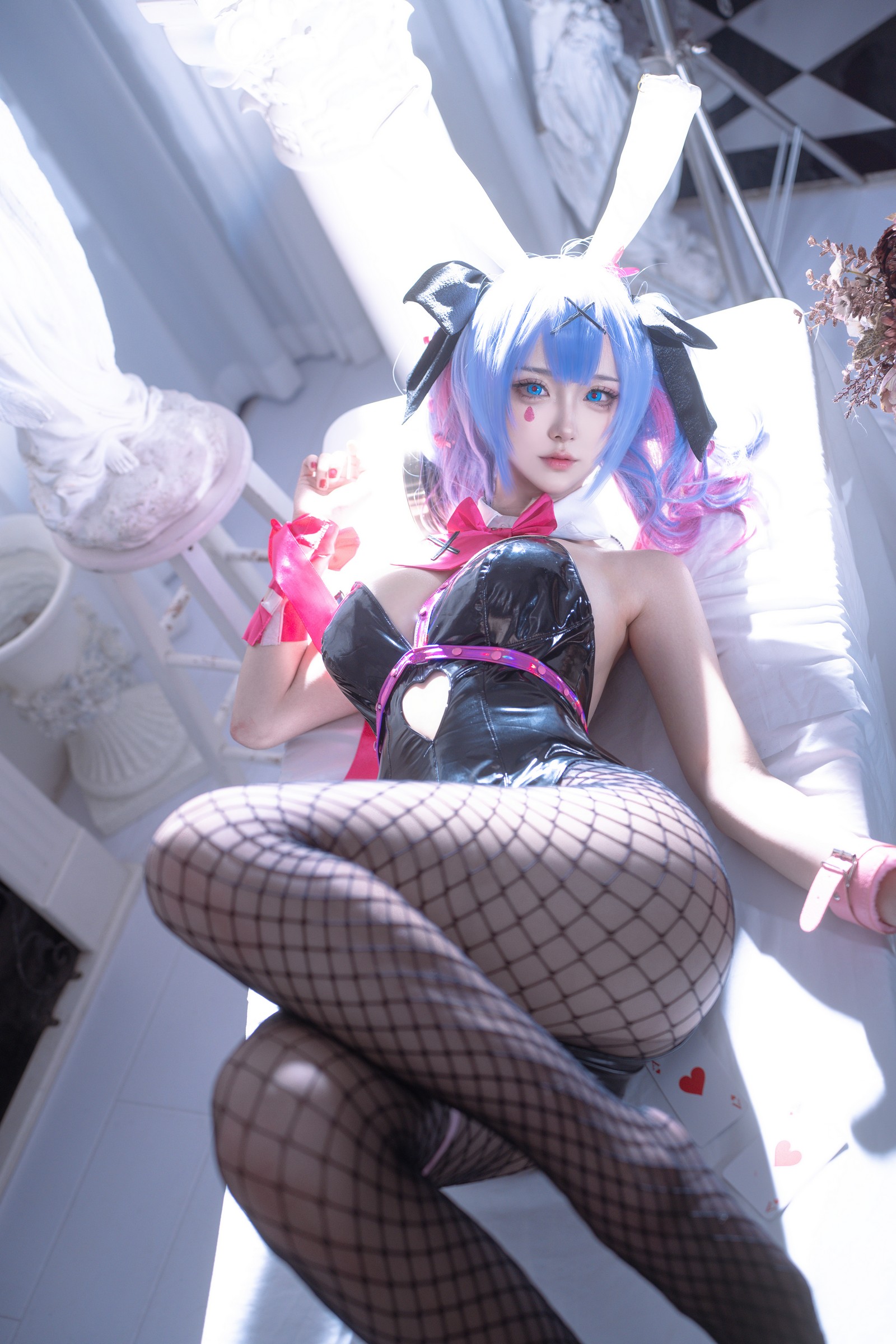 Seya-狮砸 – VOCALOID 初音兔女郎 Cos 高清写真（12P-178MB）插图1