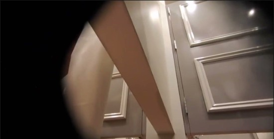 [Image: Voyeur27065101107.jpg]