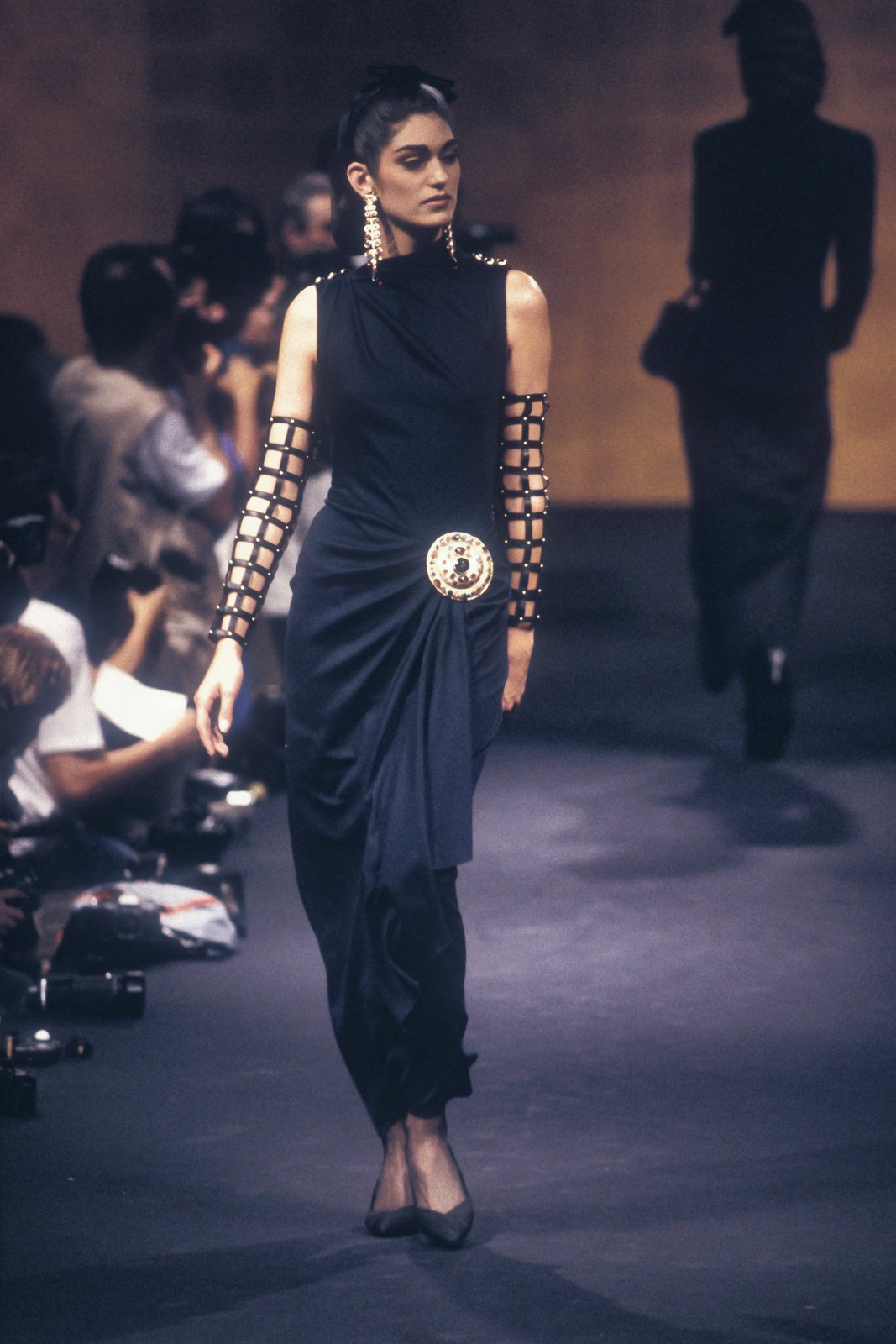 Fashion Classic: CHANEL Haute Couture Fall/Winter 1989 | Lipstick Alley