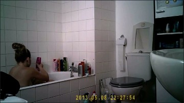 [Image: Voyeur39205140056.jpg]