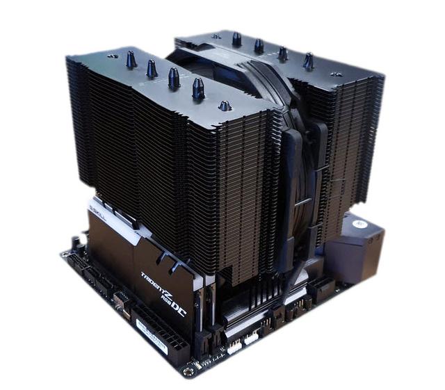 Noctua NH-D15 chromax.black