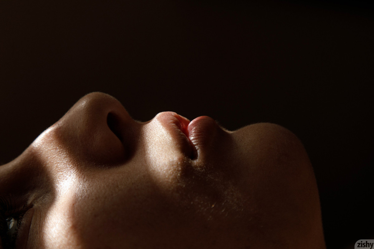 full_041_1203560846039946