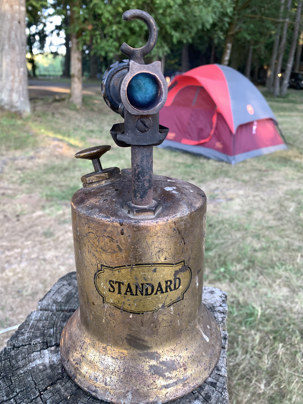 DE1D33C6-2F9A-405B-A2AA-26D5750BA594