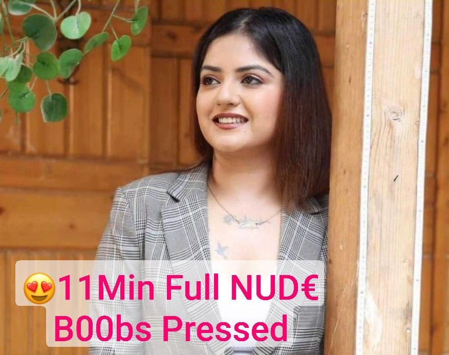 Cute tv actress full nude kissing and romance exclusive