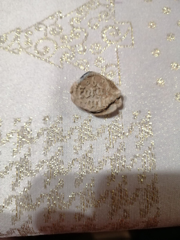 F1281477-7FB4-4A3F-B4B7-0B958061A5C3