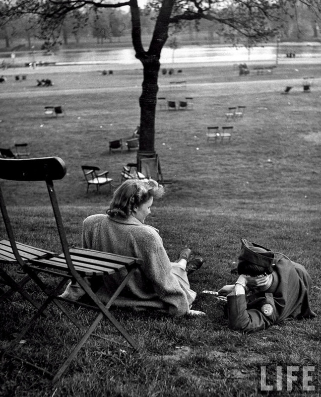 00-Hyde-Park-1944.jpg