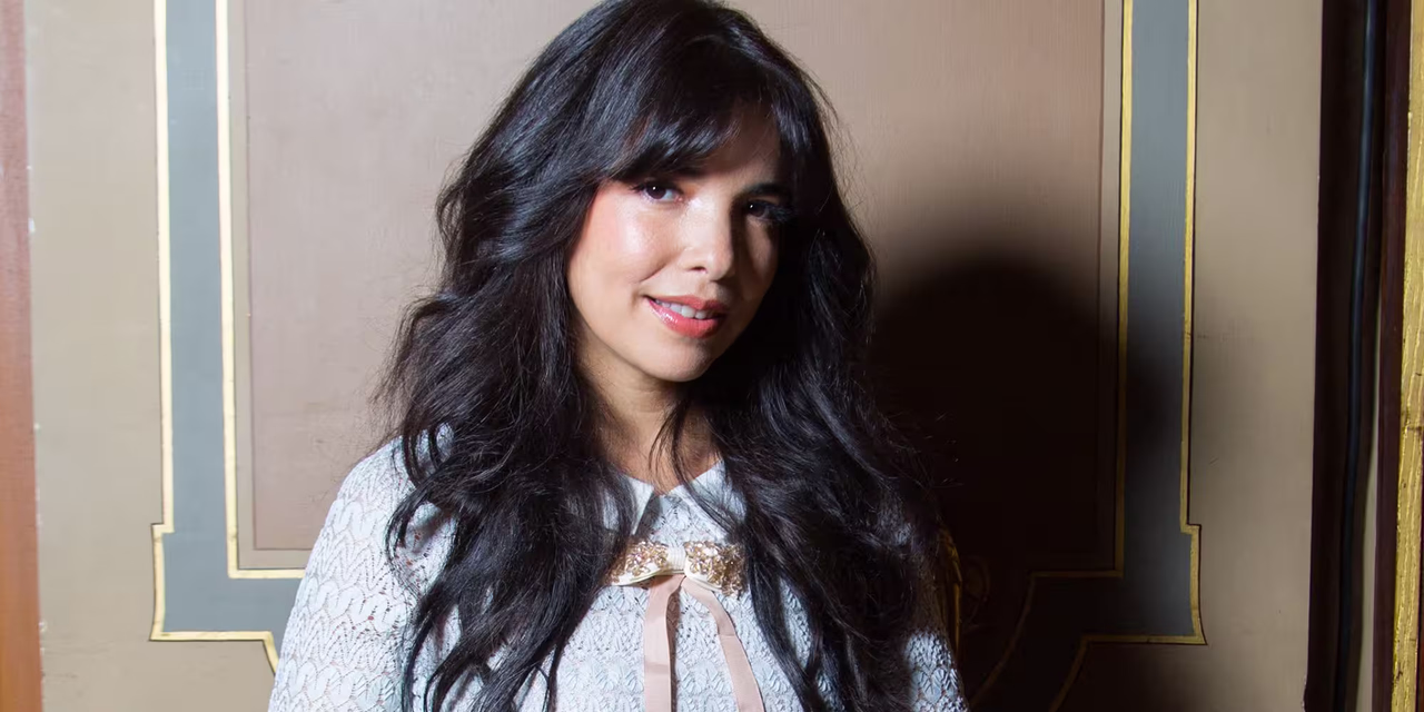 Miniatura del Video Oficial