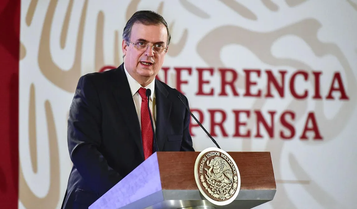 Ebrard revela choque con Peña Nieto por Casa Blanca