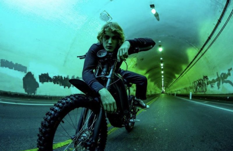 Many Streams Does Justice By Justin Bieber