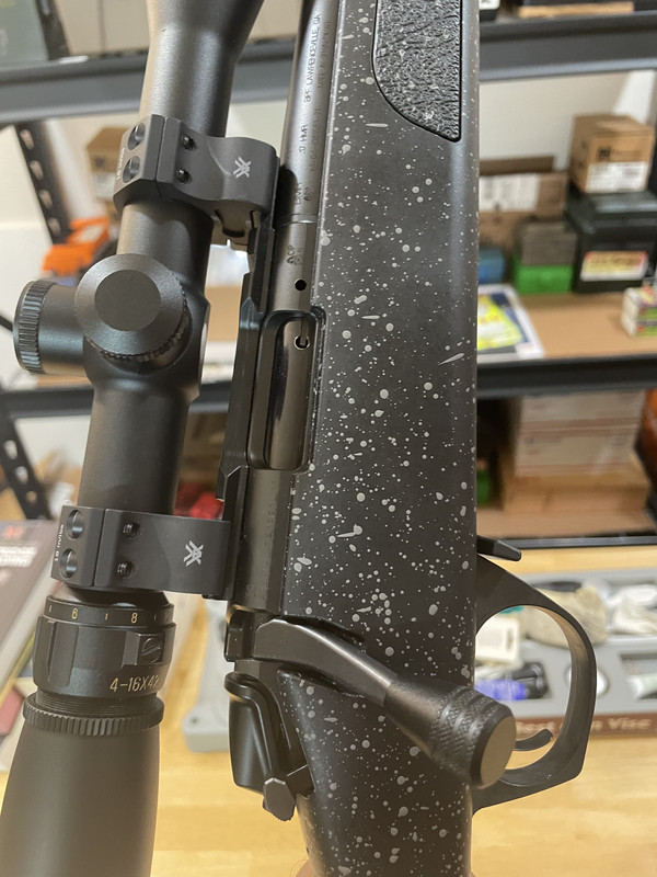 EBDDC7E7-5869-41B3-B297-78C657D97084