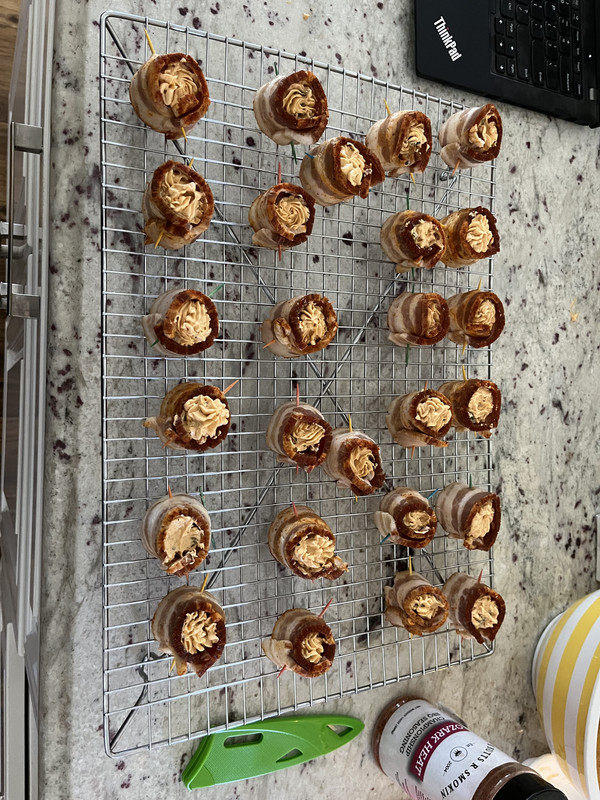 3074F619-13D7-454C-B793-66AD6D3CF5F9