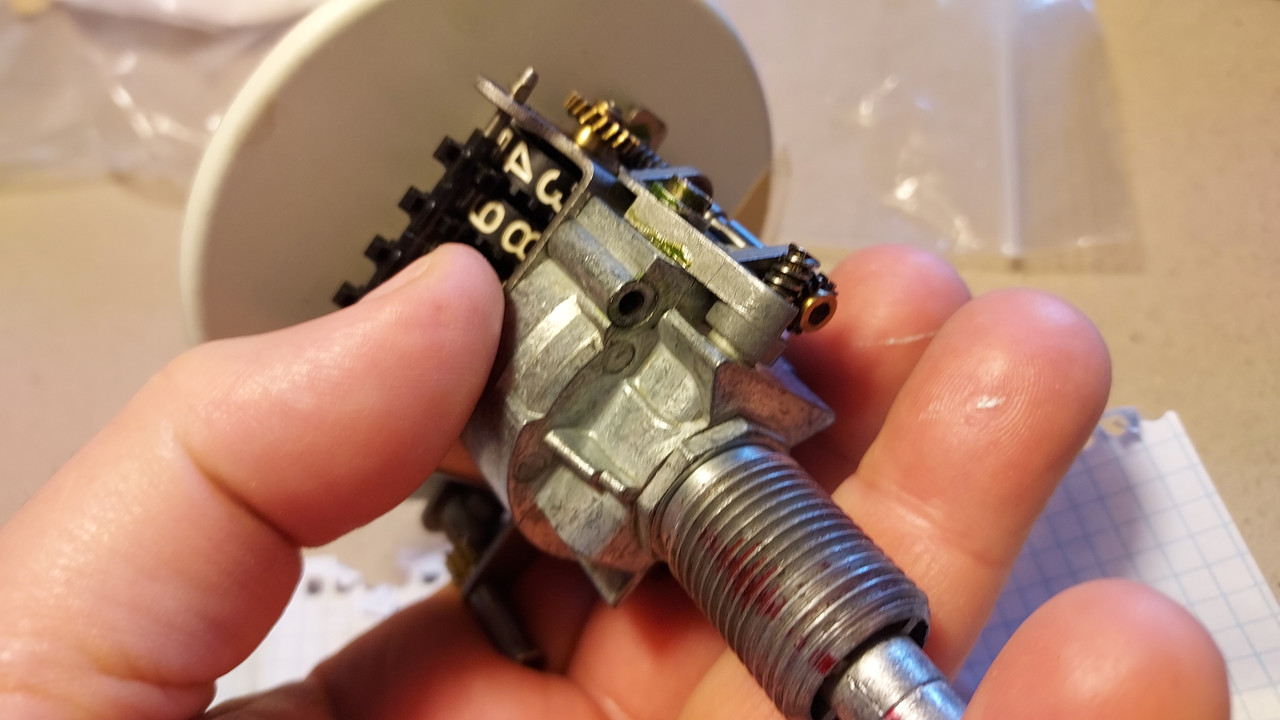 E05E7455-A674-480A-9681-C527847EF712