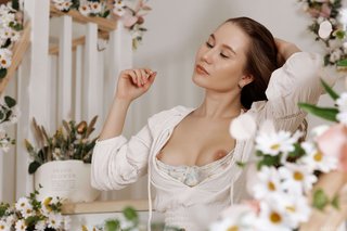 Amalia Davis - Full Bloom 0040