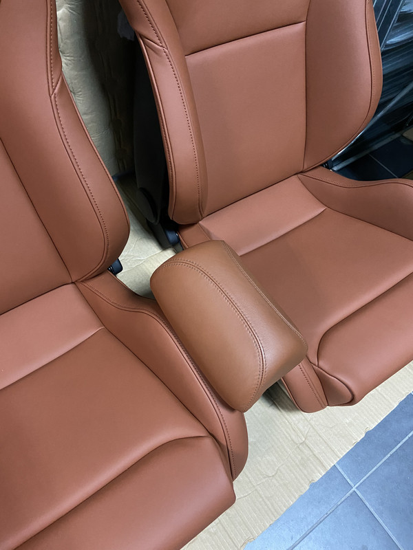 35A811B6-6AC8-4247-83E6-8D1A933F29C5