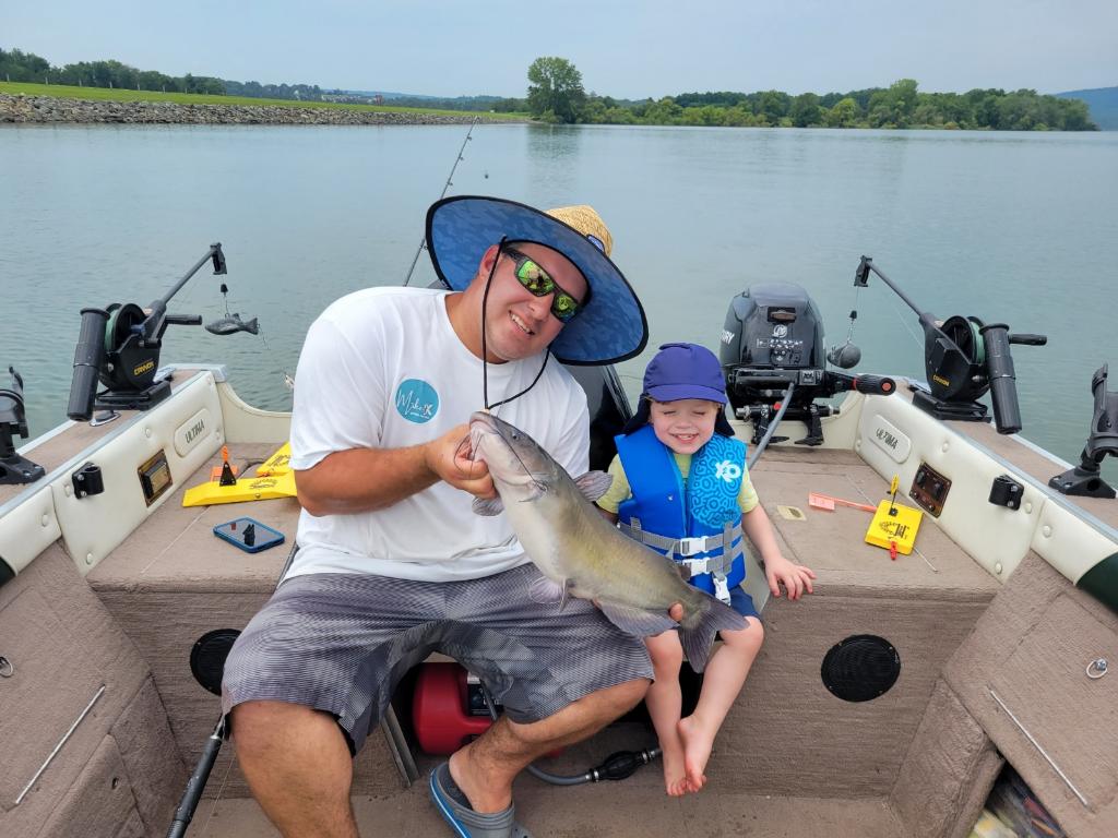 EC3B006D-AF75-4F5B-A377-0FC6D5635709