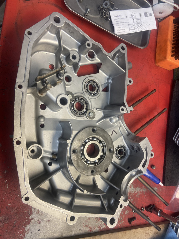 8C128379-441E-4B74-B638-A063E5E3D3F2