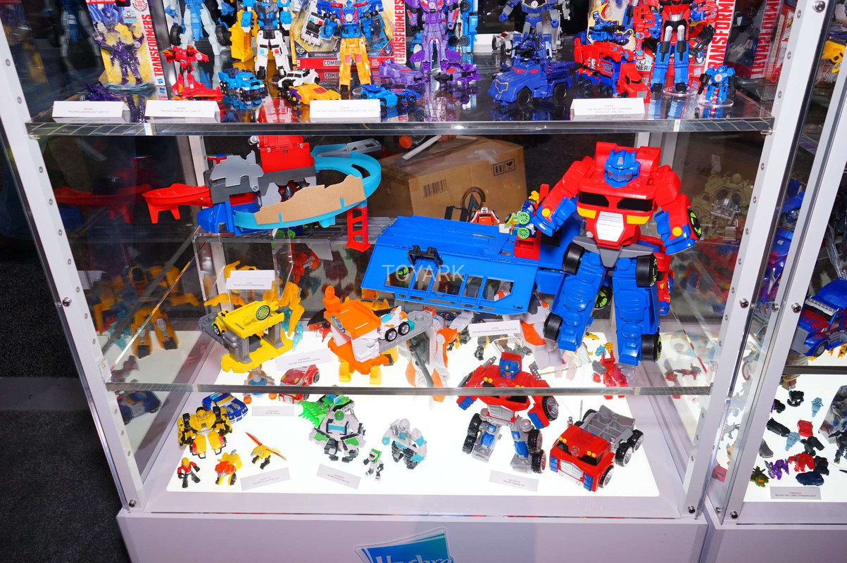 SDCC-2017-Hasbro-Transformers-074