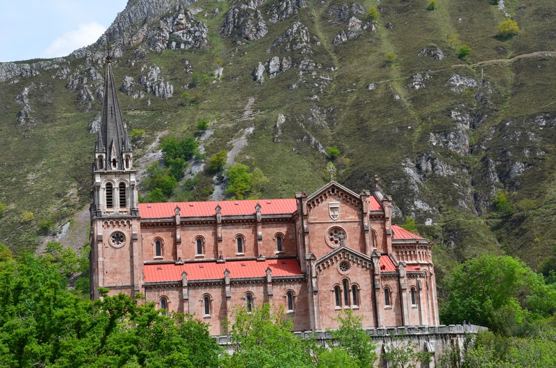 BASÍLICA DE COVADONGA-16-5-2013-ASTURIAS - Paseando por España-1991/2016 (20)