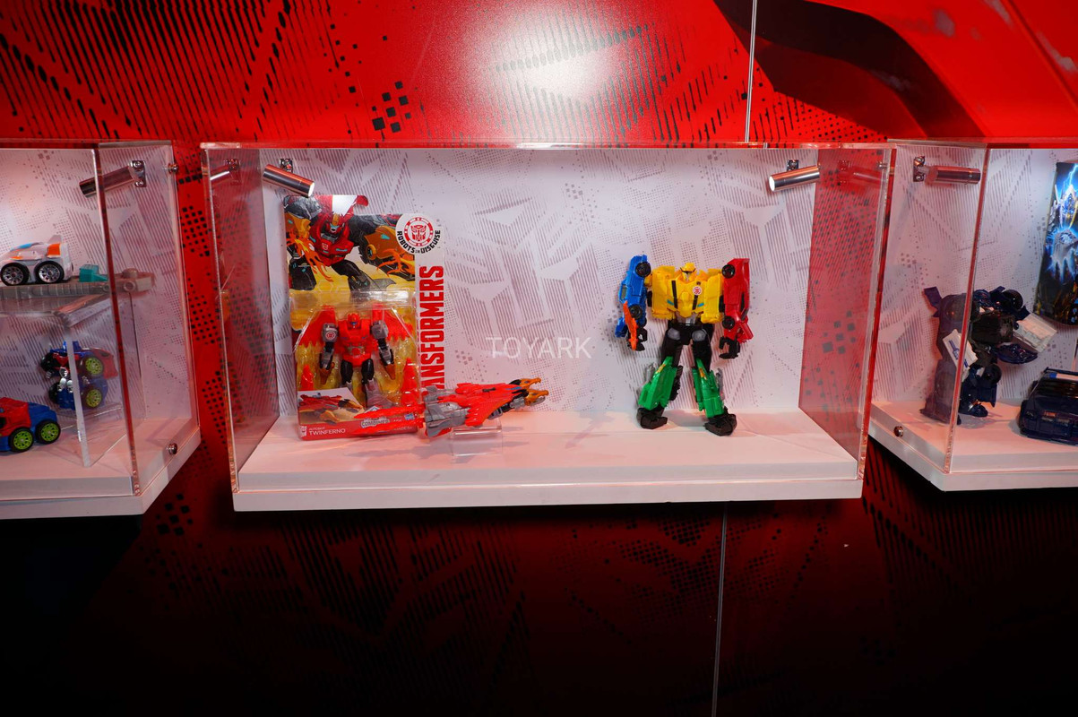 SDCC-2017-Hasbro-Transformers-147