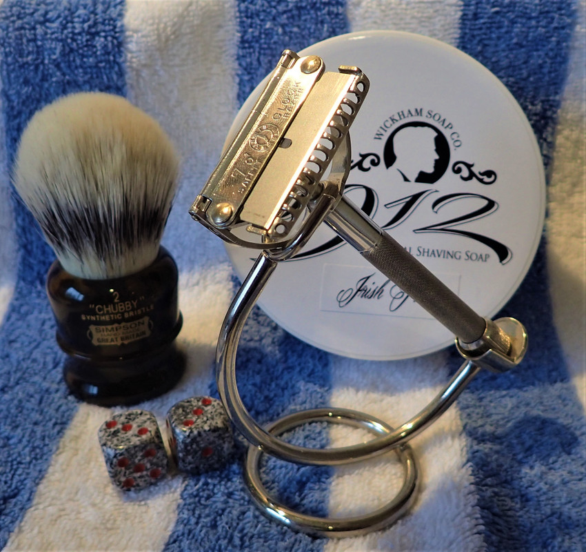 [Image: 211201-Tony-schin-2.jpg]