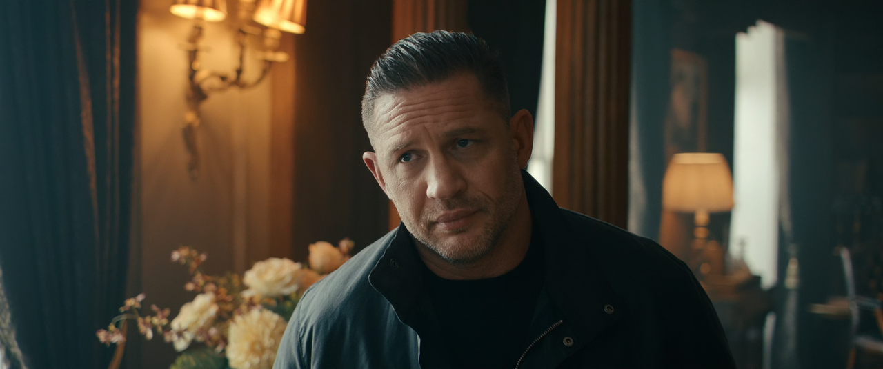 MobLand.S01E06.Antwerp.Blues.2160p.10bit.AMZN.WEB-DL.DDP5.1.HEVC-Vyndros.mkv_snapshot_11.36_[2025.05