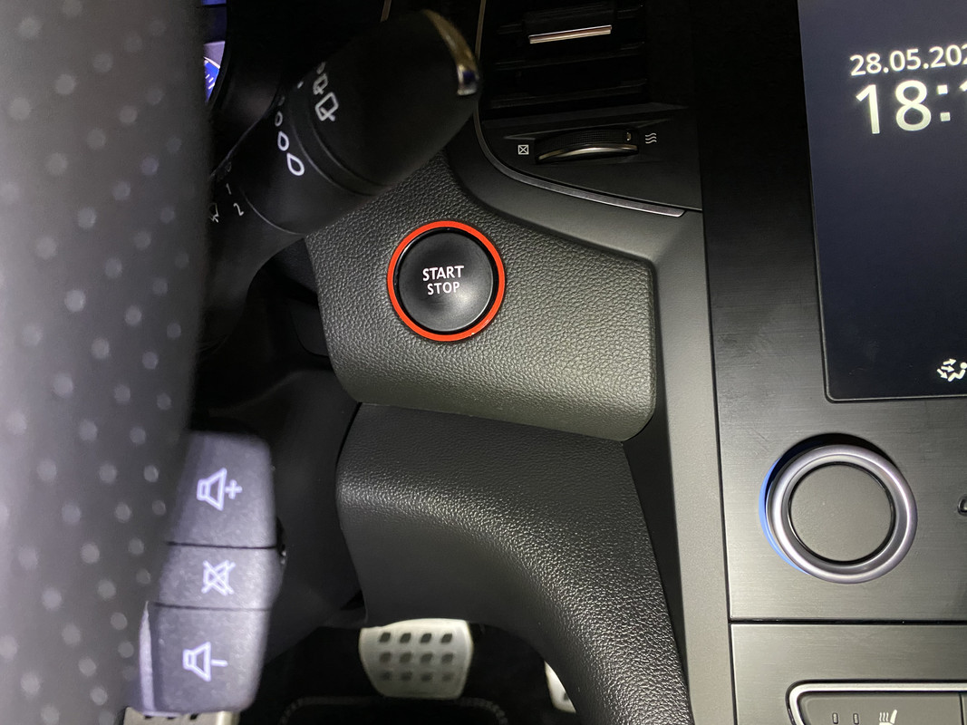 2AE76304-98CF-47AB-B53A-8C0921E005BB