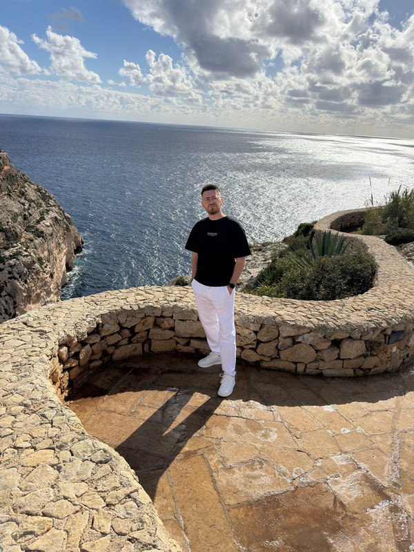 Alex Borhan — anxiety coach