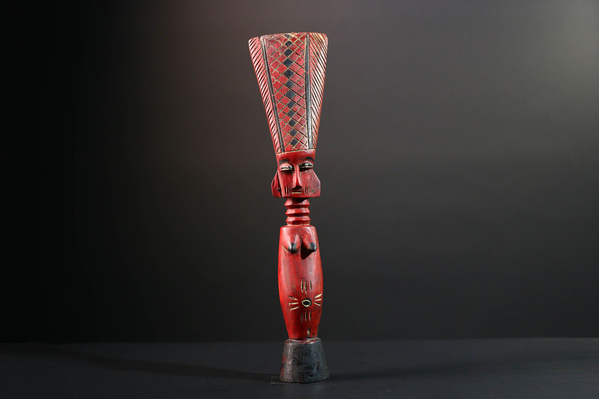 Lega tribal red wood figure staff diamond crest carving
