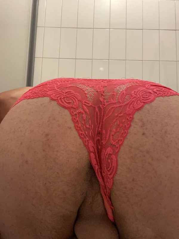 B2D3B5D4-C640-442F-957E-7D556C45FD1C