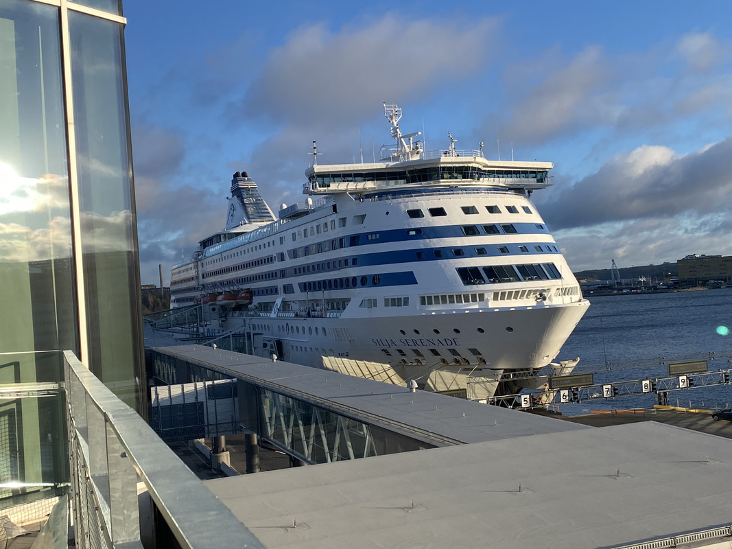 80EB9BF3-BC65-4310-8F22-72D35177C2FD