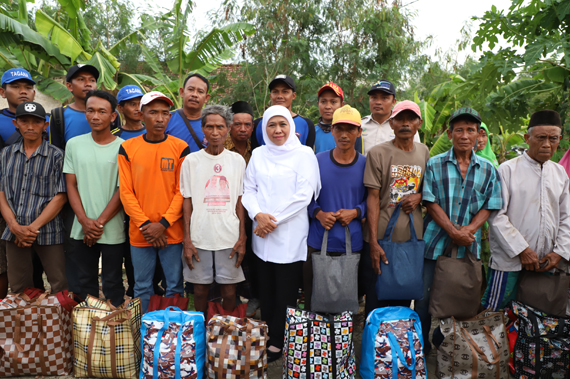 Gubernur Khofifah Apresiasi Langkah Cepat Pemkab Bojonegoro Tangani Puting Beliung Dan Siap Beri Bantuan Warga Terdampak